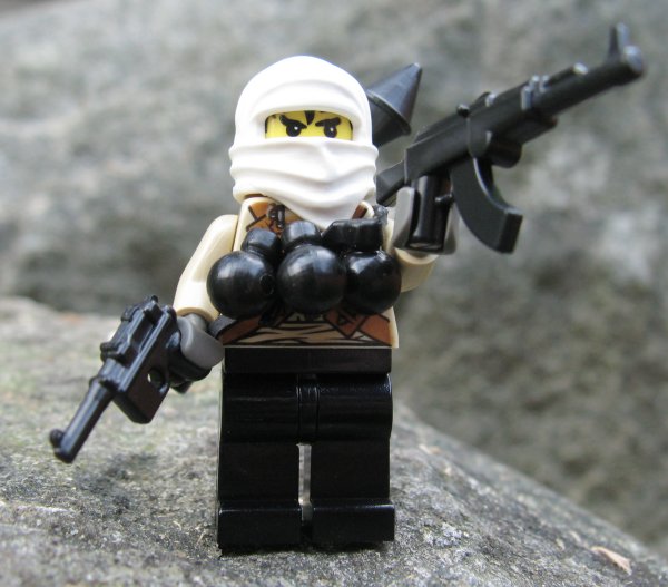 http://www.brickarms.com/Images2/Products/BA_Bandit_White_Gallery_5.jpg